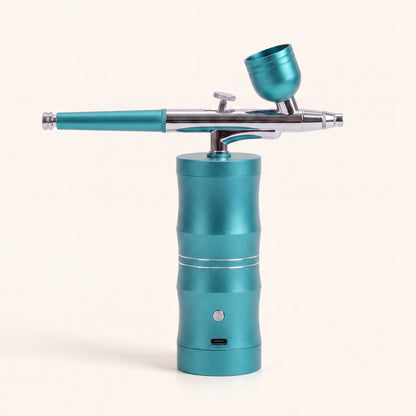 Draadloze airbrush in turquoise