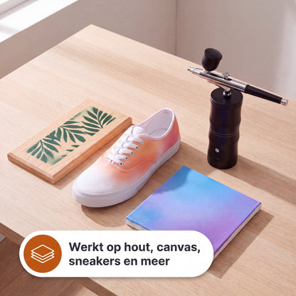 Drie resultaten naast elkaar op hout, sneaker en canvas: werkt op hout, canvas, sneakers en meer